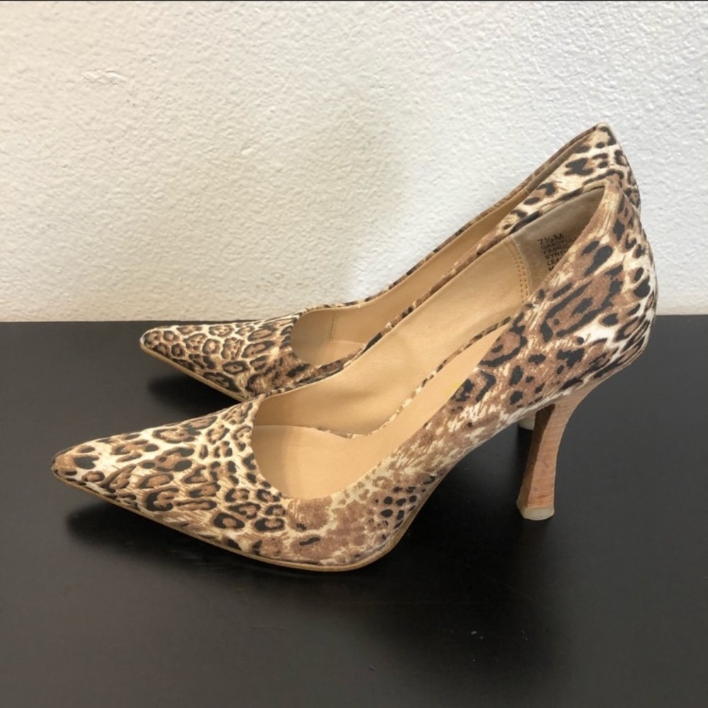 MIA Leopard Heels - Picture 5 of 13